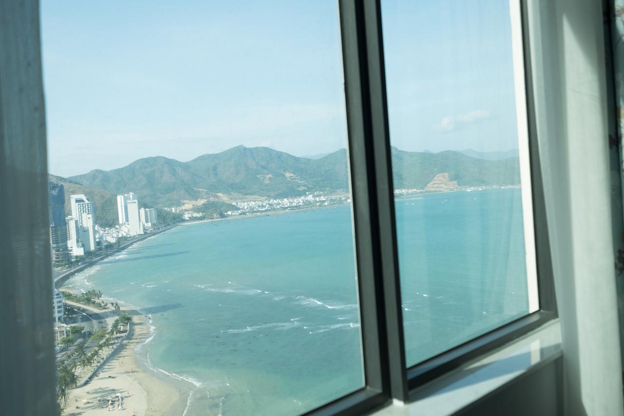 Sunrise Hon Chong Ocean View Apartment Нячанг Номер фото