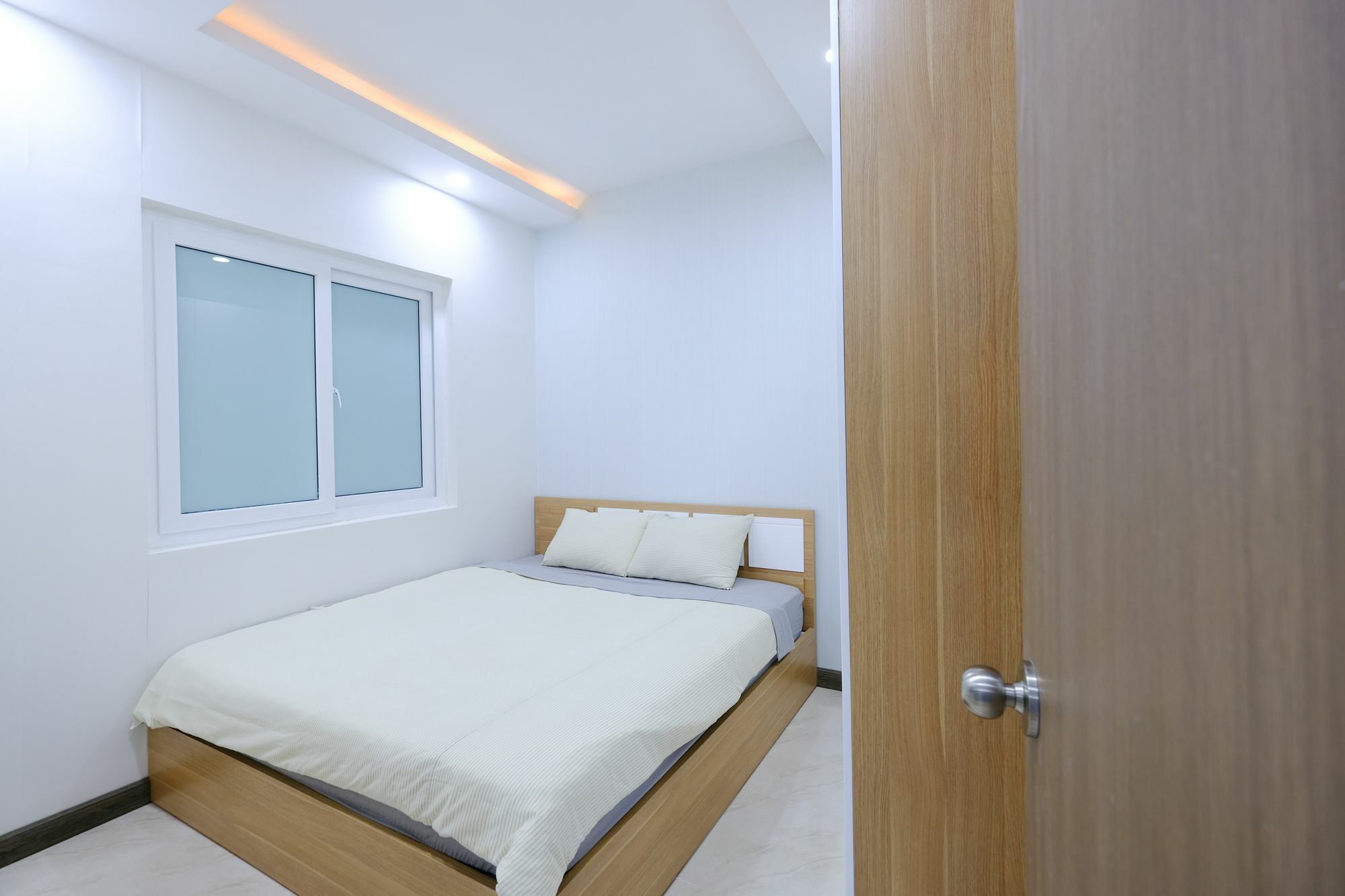 Sunrise Hon Chong Ocean View Apartment Нячанг Экстерьер фото