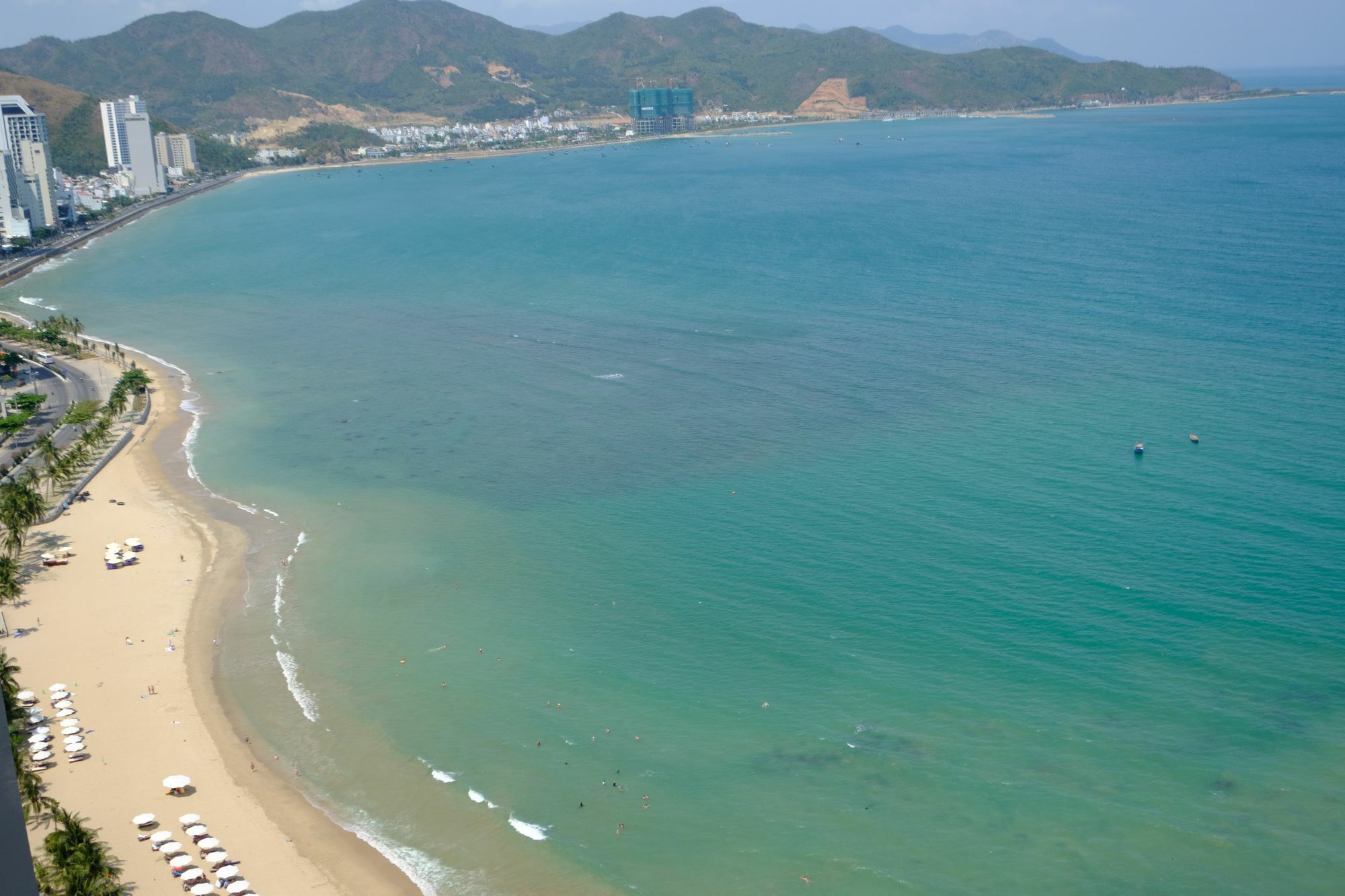 Sunrise Hon Chong Ocean View Apartment Нячанг Экстерьер фото
