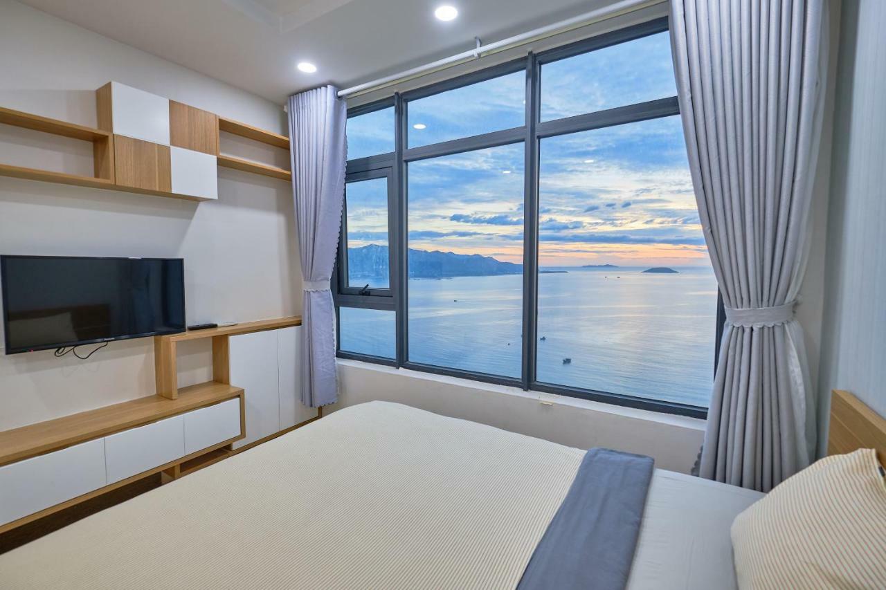 Sunrise Hon Chong Ocean View Apartment Нячанг Экстерьер фото